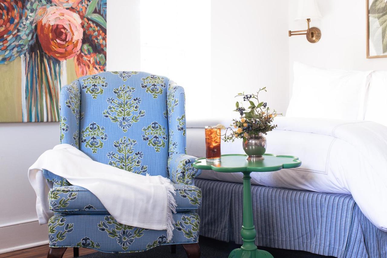 Rhett House Bed & Breakfast Бюфорт Екстериор снимка