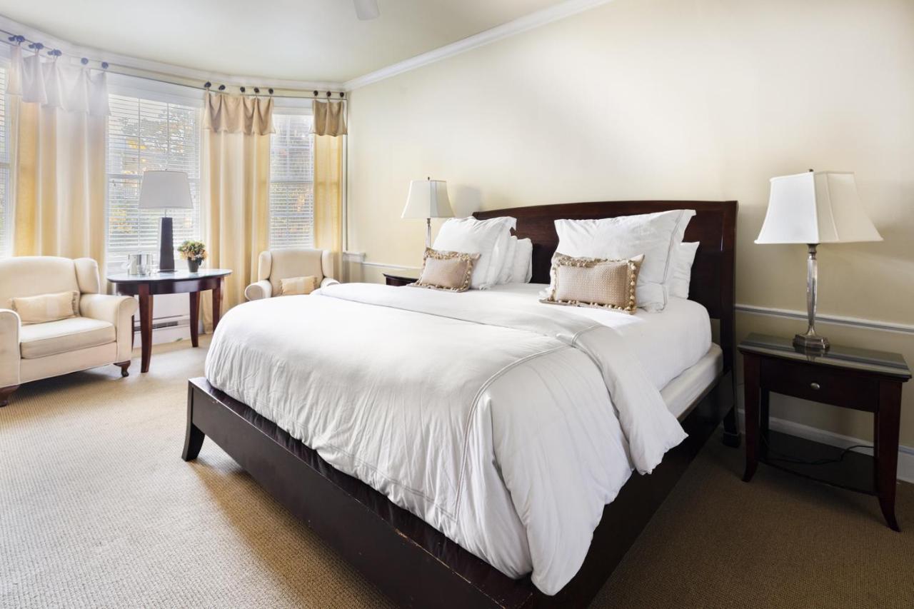 Rhett House Bed & Breakfast Бюфорт Екстериор снимка