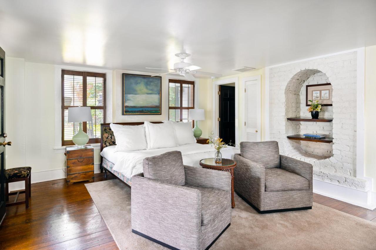 Rhett House Bed & Breakfast Бюфорт Екстериор снимка