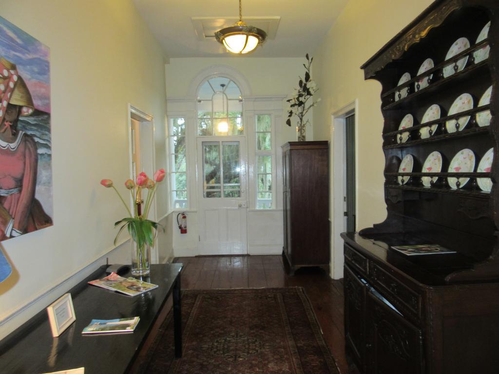 Rhett House Bed & Breakfast Бюфорт Екстериор снимка